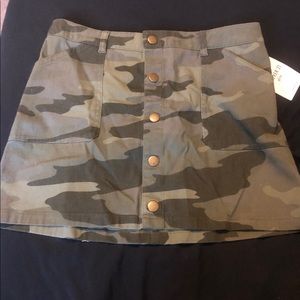 Camouflage skirt